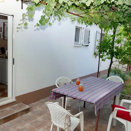 Apartment Apartment Milena Trogir