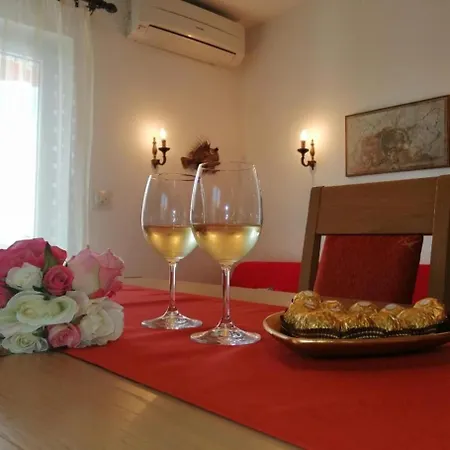 Apartman Apartment Milena Trogir